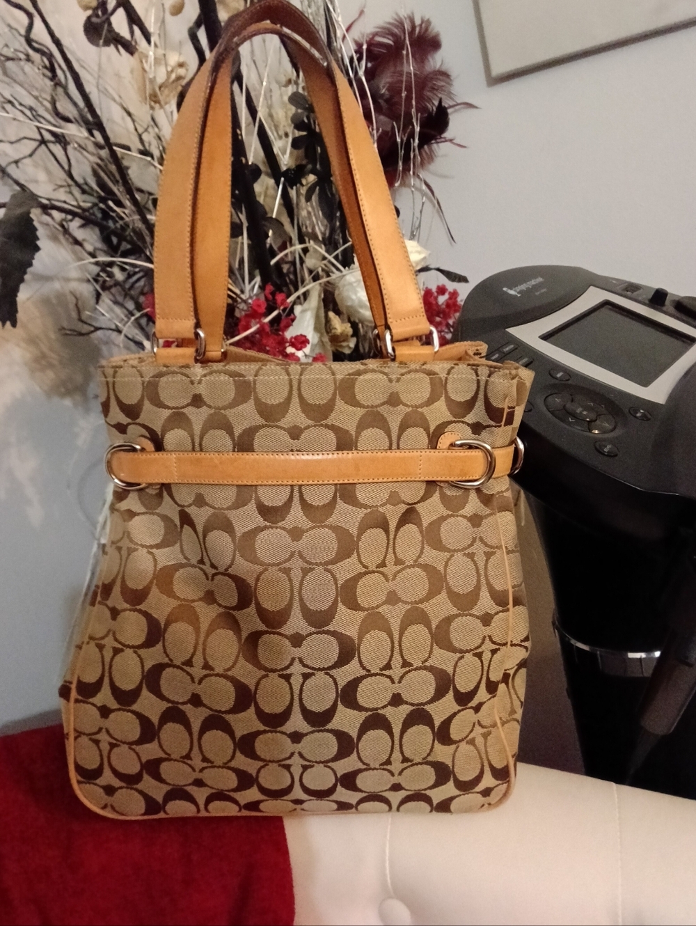 #V5 Coach Hampton VINTAGE Tan/Khaki Sign. Canvas Belted Tote Creed- E04M-6352 - Picture 2 of 16